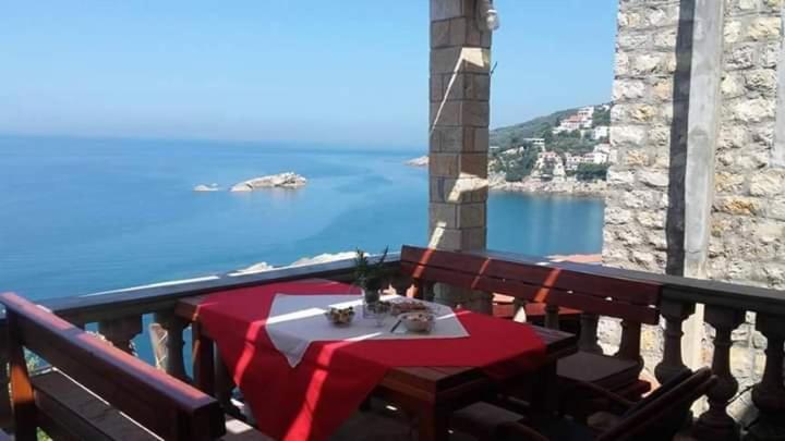 Guest House Naser Ulcinj Exterior foto