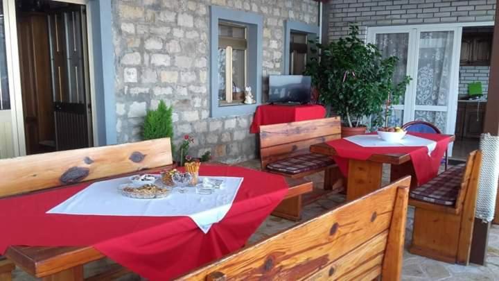 Guest House Naser Ulcinj Exterior foto