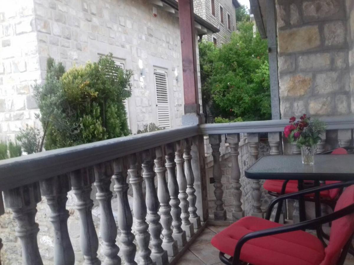 Guest House Naser Ulcinj Exterior foto